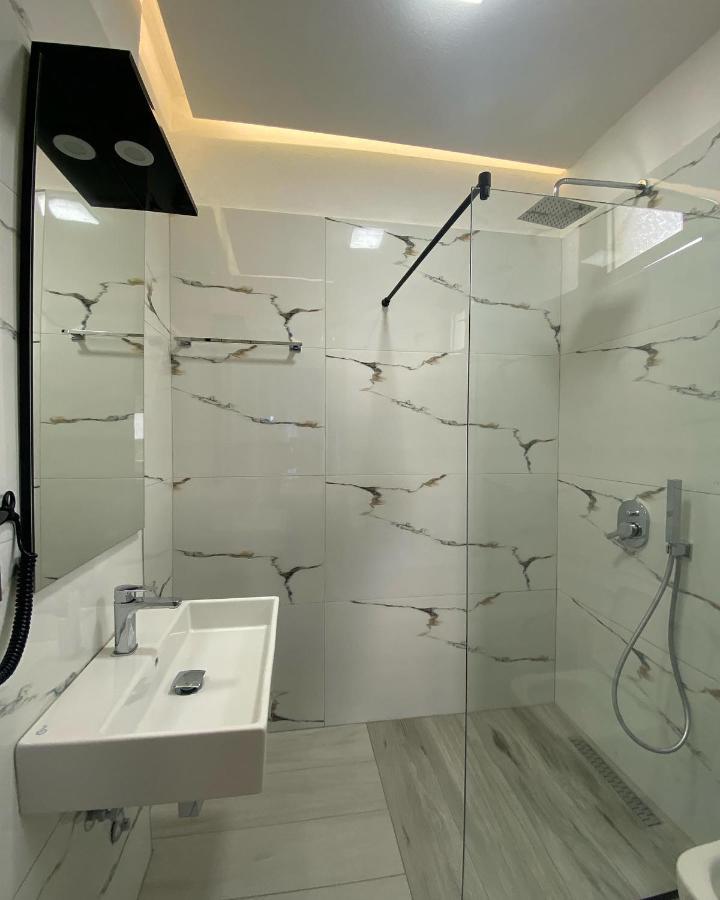 Hotel Kristal Borş Dış mekan fotoğraf