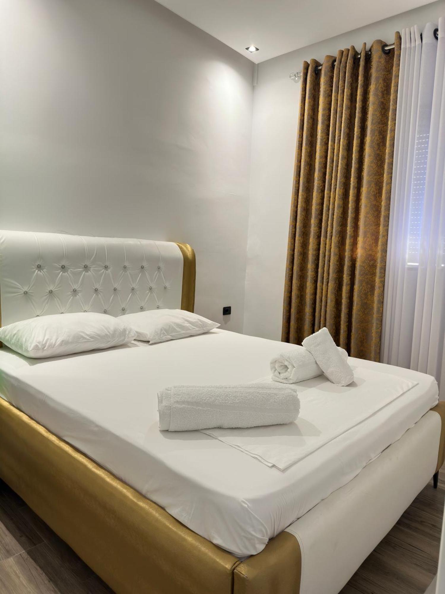Hotel Kristal Borş Dış mekan fotoğraf